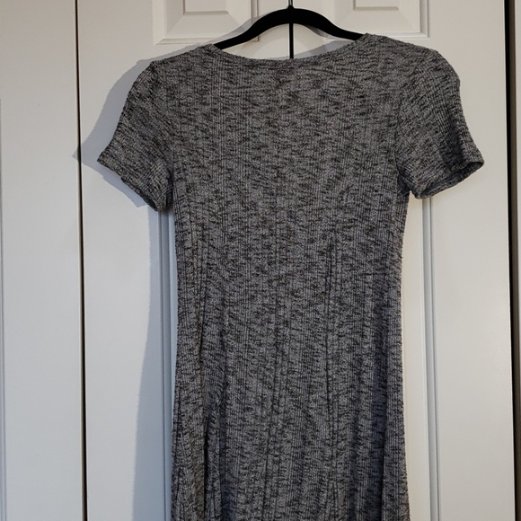 Forver 21 Little Gray Dress - Picture 4 of 5